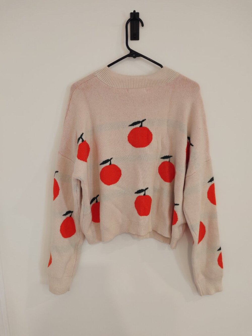 Moon and Madison sweater with orange print, XL